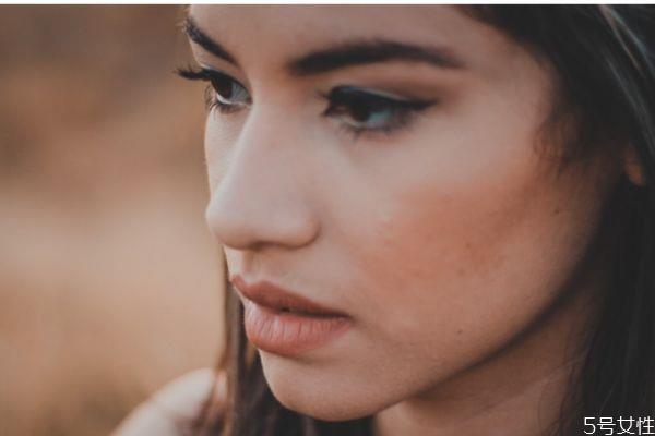 什么样的丈夫容易出轨 容易出轨丈夫的特征 什么样的丈夫容易出轨 容易出轨丈夫的特征