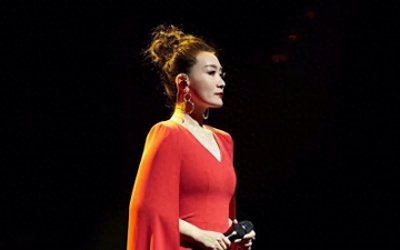 中国最顶级的10个女歌唱家,谭晶宋祖英上榜,李谷一位列其中