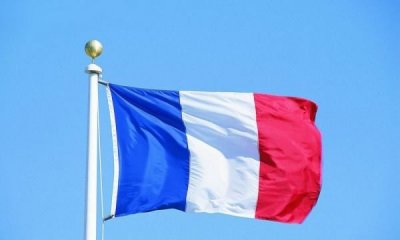法国国旗颜色,法国的国旗是什么颜色组成的