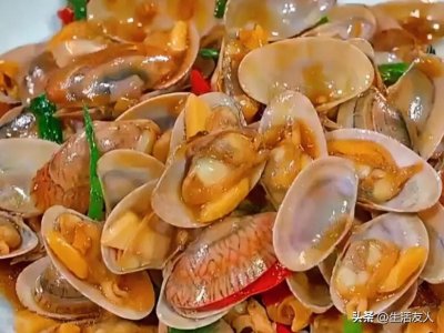 今天周日,休息在家做了一道红烧花甲,太下饭了