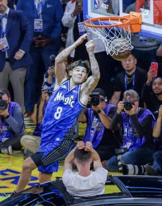 三年了,NBA扣篮大赛还是得靠“网红”来“赚眼球”