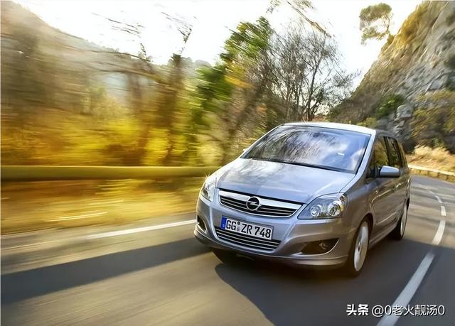 新手上路驾驶大全教程（新手司机的场地驾驶篇二）(5)