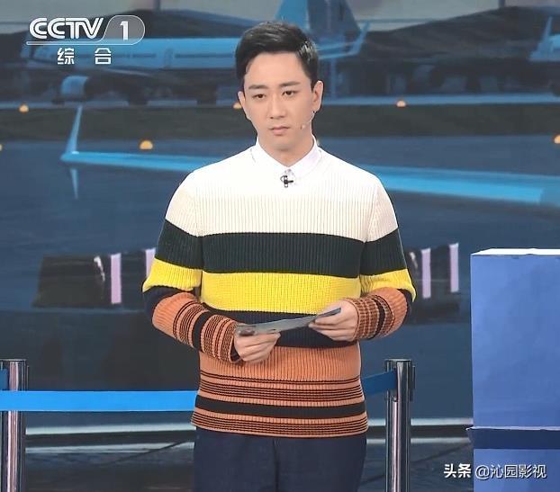 金靖黄晓明小品机场姐妹花（黄晓明领衔出演的小品机场姐妹花更有观众缘）(9)