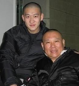 曹云金发微博揭露郭德纲（曾经大闹师父郭德纲生日宴）(4)