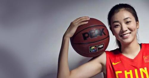中国女篮十大美女(颜值最高的十大篮球女神排行榜)插图7