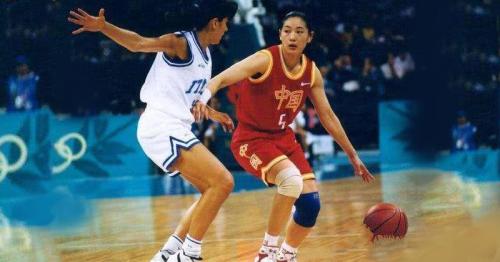 中国女篮十大美女(颜值最高的十大篮球女神排行榜)插图5