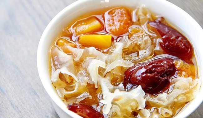 冰糖雪梨银耳汤的热量