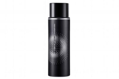 ​用完定妆喷雾还要用散粉吗 散粉和定妆喷雾哪个先用