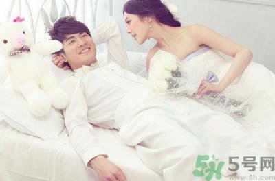 ​怎么快速画出敲门妆？敲门妆要怎么画？