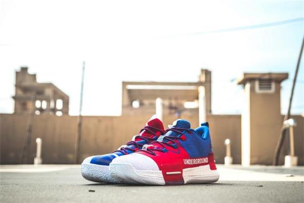 匹克路威闪现实战测评 匹克路威闪现脚感怎么样