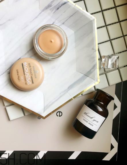 essence慕斯粉底霜好用吗?essence慕斯粉底霜多少钱? essence慕斯粉底霜好用吗?essence慕斯粉底霜多少钱?