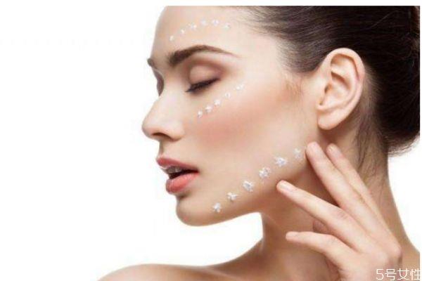 皮肤毛孔粗大的原因 为什么皮肤毛孔会粗大