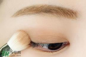 李圣经妆容怎么化?李圣经仿妆教程 李圣经妆容怎么化?李圣经仿妆教程