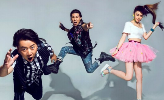 樱桃小嘴嘟嘟的脸是什么歌,樱桃小嘴嘟嘟的脸什么歌词图4