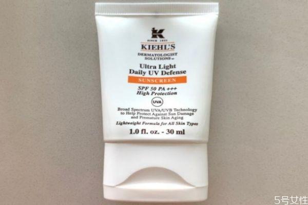 科颜氏防晒霜怎么样 科颜氏防晒霜可以清水卸妆吗 科颜氏防晒霜怎么样 科颜氏防晒霜可以清水卸妆吗