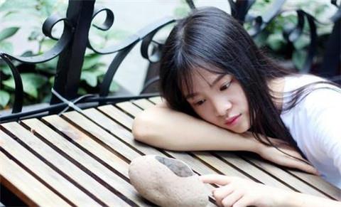 姐弟恋分手了怎么挽回 姐弟恋分手还能复合吗？