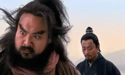 ​李逵为何对宋江如此死心塌地呢？