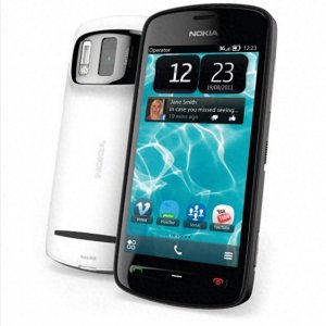 ​经典手机回顾：诺基亚后期出的“无尽之刃”：Nokia 808 PureView