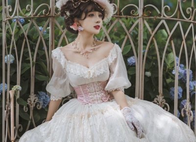 ​我妈跟煤老板跑了，丢下14岁的我不管，如今她躺倒却让我交医疗费