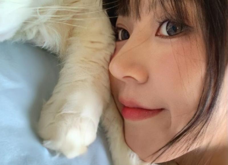  女子要求关空调，遭同车乘客怒怼：自私的人都有哪些特点？