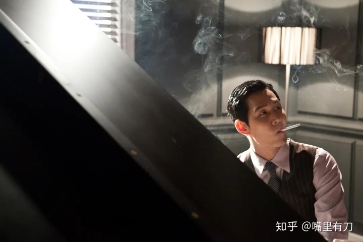 韩国电影明星_韩国那些明星整过容_韩国最帅的男明星