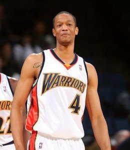 ​单节6次封盖！安东尼-兰多夫因何从NBA消失?