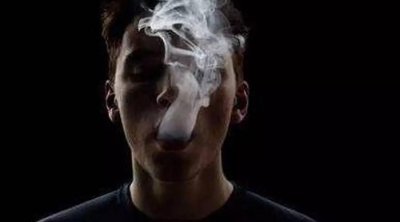 ​吸毒致幻的症状有哪些？