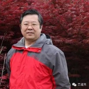 ​艺术人生与人生艺术 一一记画家马亮