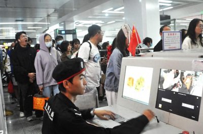 ​国庆期间 昆明地铁线网单日最高客流突破105万人次